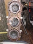88 SUZUKI HEAD PISTON DAMAGE 012.jpg