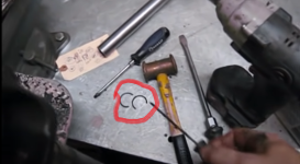 clip_on_the_yoke.png