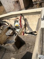 Bayliner Engine Compartment.jpg