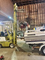 Bayliner Engine Lift.jpg