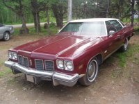 1975-oldsmobile-delta-88-royale-sedan-4-door-57l-1.jpg