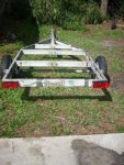 trailer axle install 002.JPG